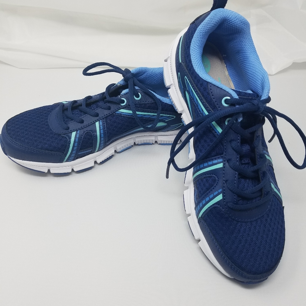 NWOB Ryka Hailee shoes